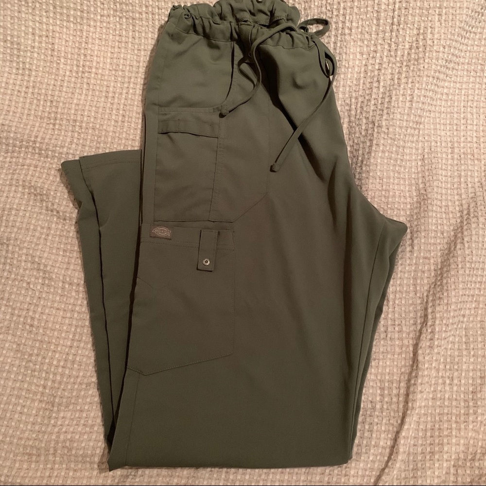 Dickies scrub pants